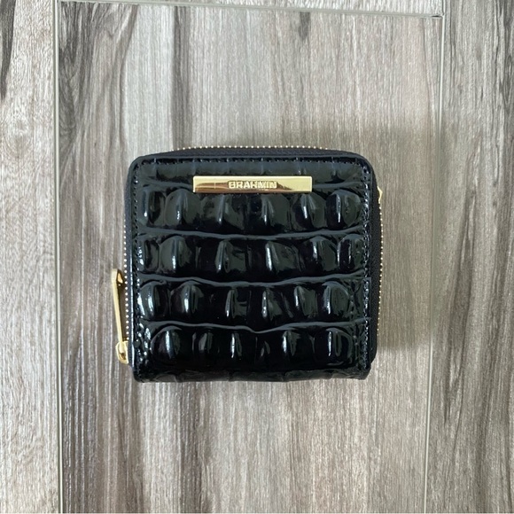 BRAHMIN Mini Suri Melbourne Croc Embossed Leather Wallet in Black - Picture 1 of 9